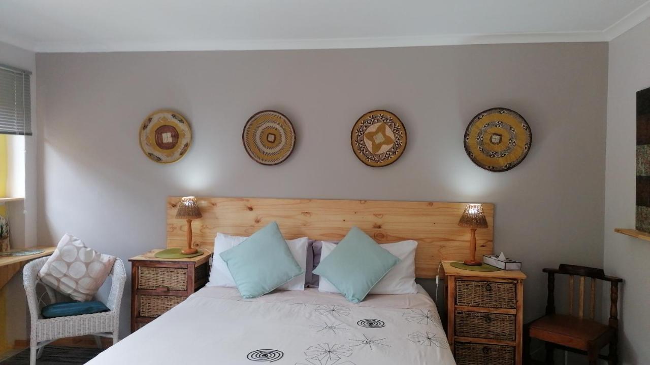 A1 Kynaston Self Catering Or Bed And Breakfast Jeffreysbaai Buitenkant foto