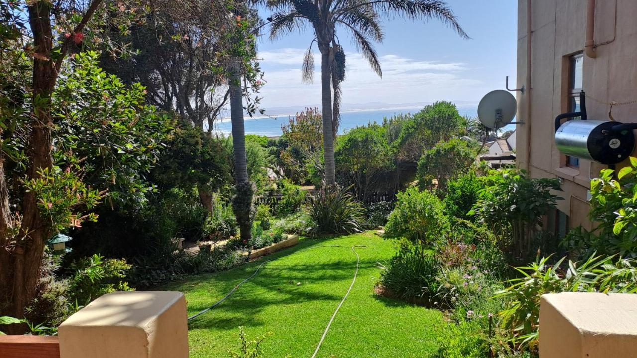 A1 Kynaston Self Catering Or Bed And Breakfast Jeffreysbaai Buitenkant foto