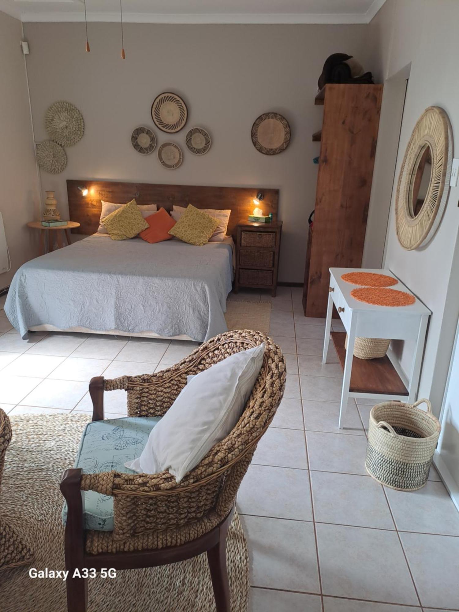 A1 Kynaston Self Catering Or Bed And Breakfast Jeffreysbaai Kamer foto