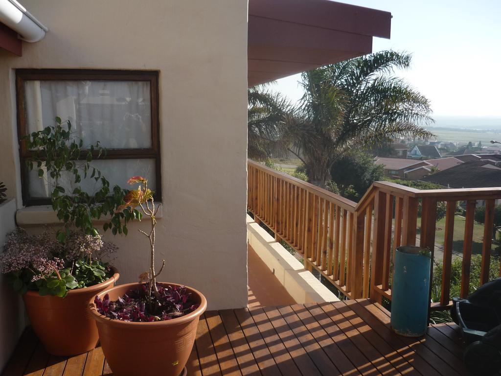 A1 Kynaston Self Catering Or Bed And Breakfast Jeffreysbaai Buitenkant foto