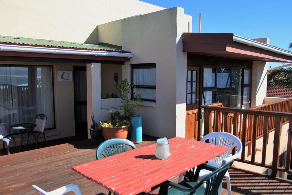 A1 Kynaston Self Catering Or Bed And Breakfast Jeffreysbaai Buitenkant foto