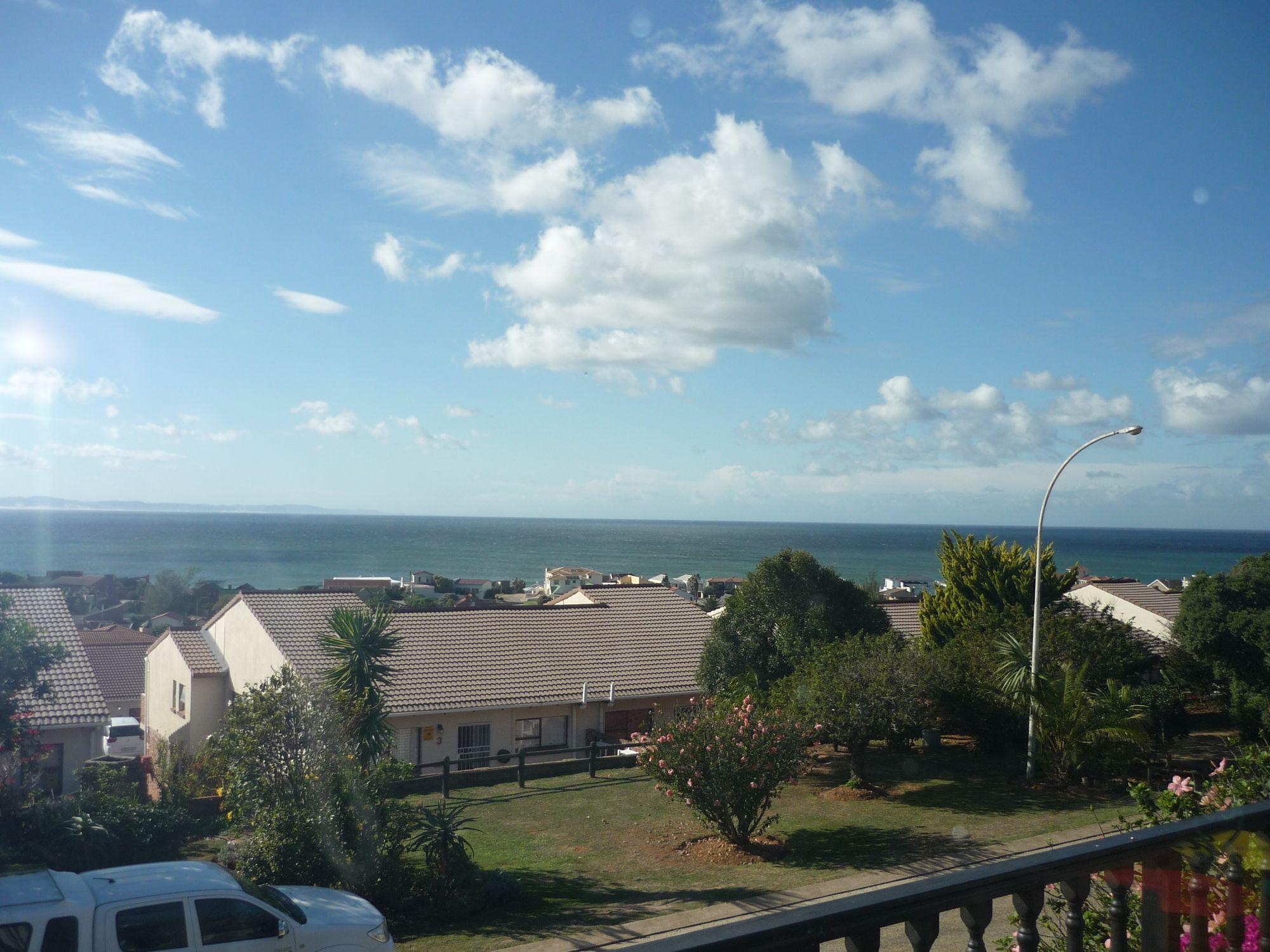 A1 Kynaston Self Catering Or Bed And Breakfast Jeffreysbaai Buitenkant foto