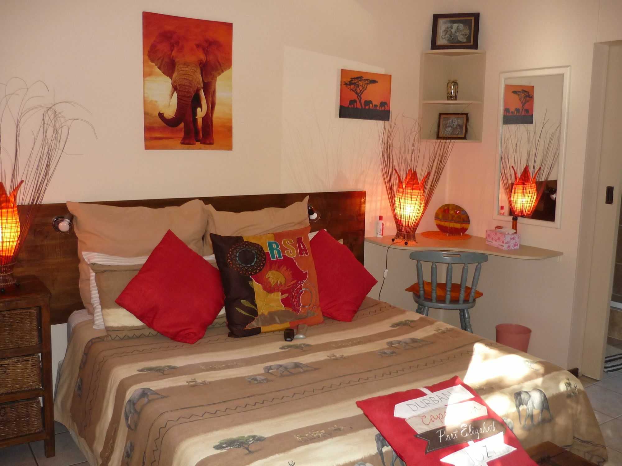 A1 Kynaston Self Catering Or Bed And Breakfast Jeffreysbaai Buitenkant foto