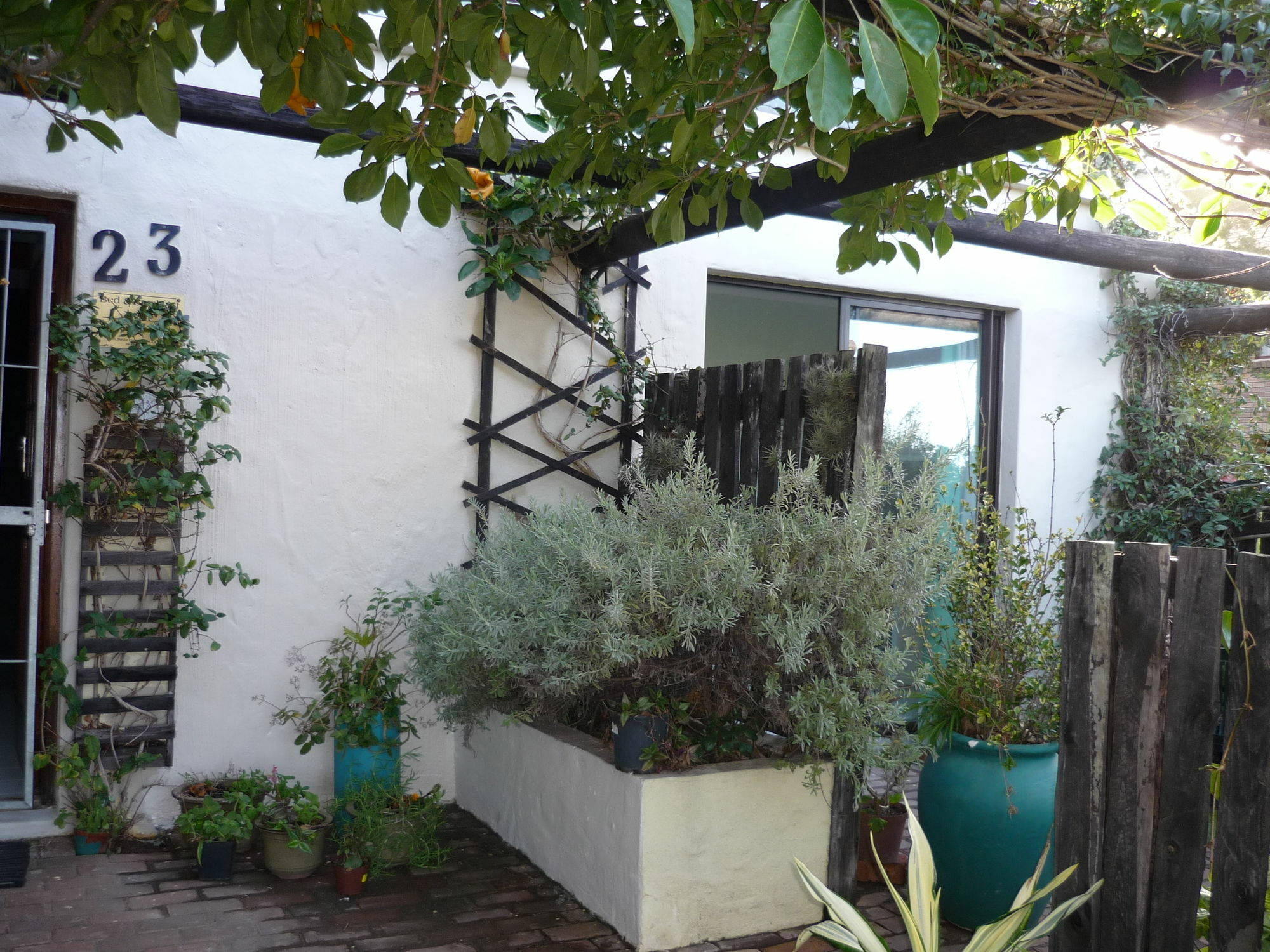 A1 Kynaston Self Catering Or Bed And Breakfast Jeffreysbaai Buitenkant foto