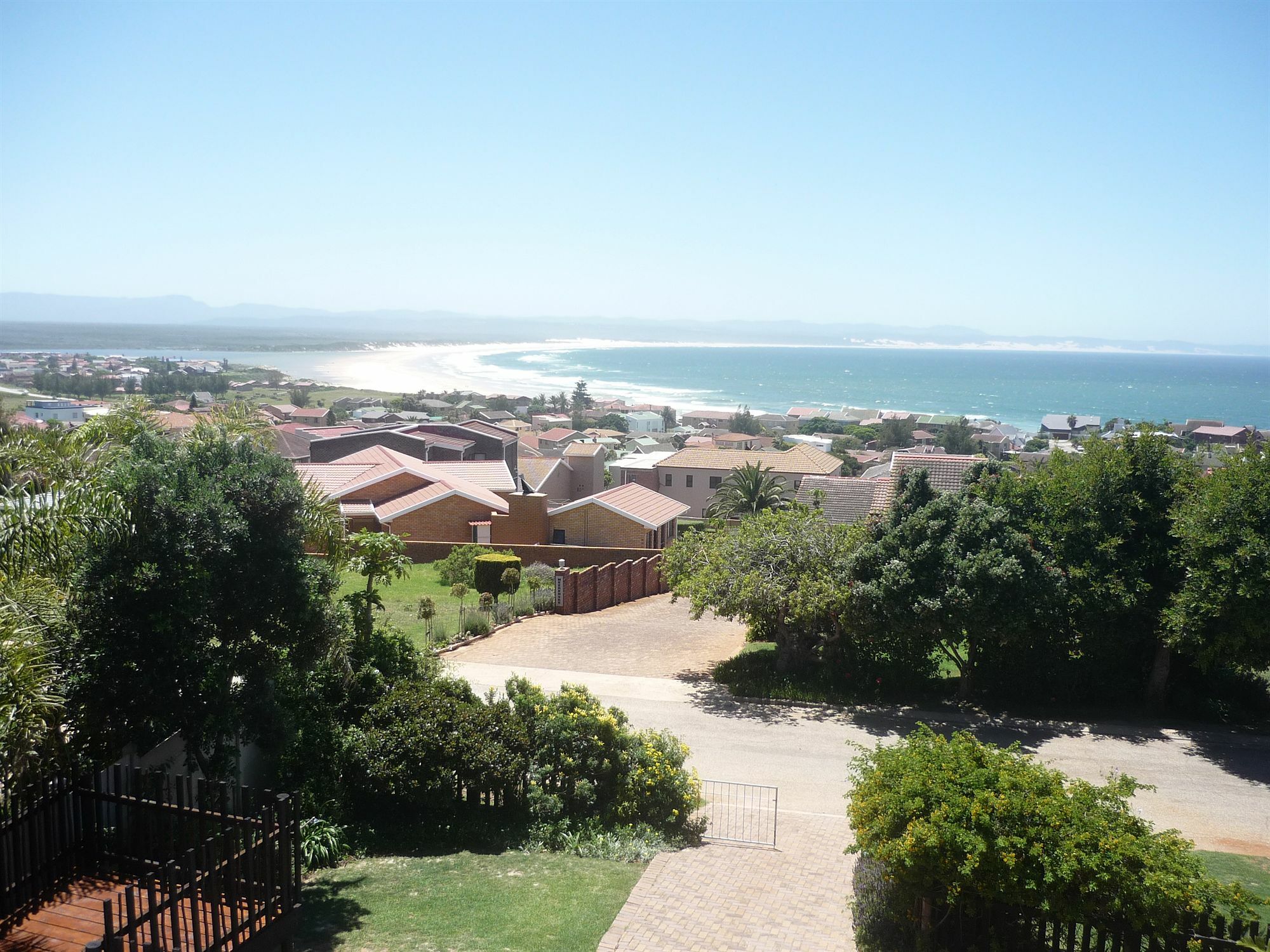 A1 Kynaston Self Catering Or Bed And Breakfast Jeffreysbaai Buitenkant foto